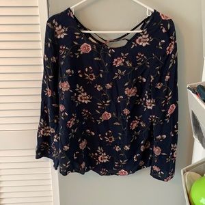 Navy floral lightweight top